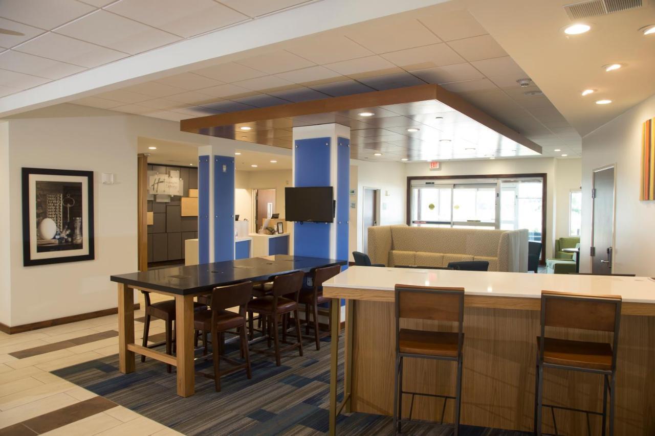 Holiday Inn Express Rochester Hills By Ihg Dış mekan fotoğraf