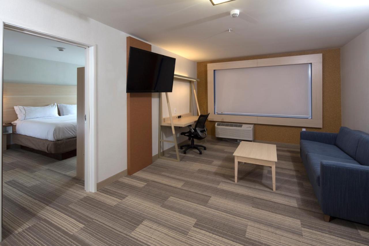 Holiday Inn Express Rochester Hills By Ihg Dış mekan fotoğraf